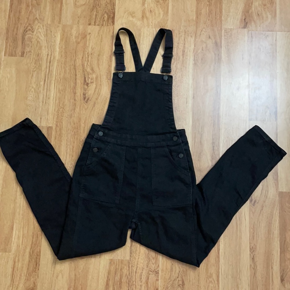 Madewell black skinny overalls